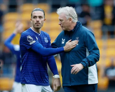 Moyes Boasts Offensive Weaponry that could Loosen Anfield Shackles